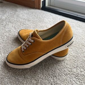 SeaVees Golden Corduroy Lace-Up Sneakers